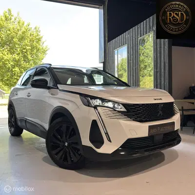Peugeot 3008 1.6 HYbrid4 300 GT Panodak 19” leder Focal uit 2021