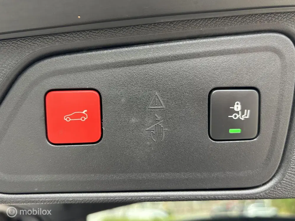 Peugeot 3008 1.6 HYbrid4 300 GT Panodak 19” leder Focal uit 2021, foto 20