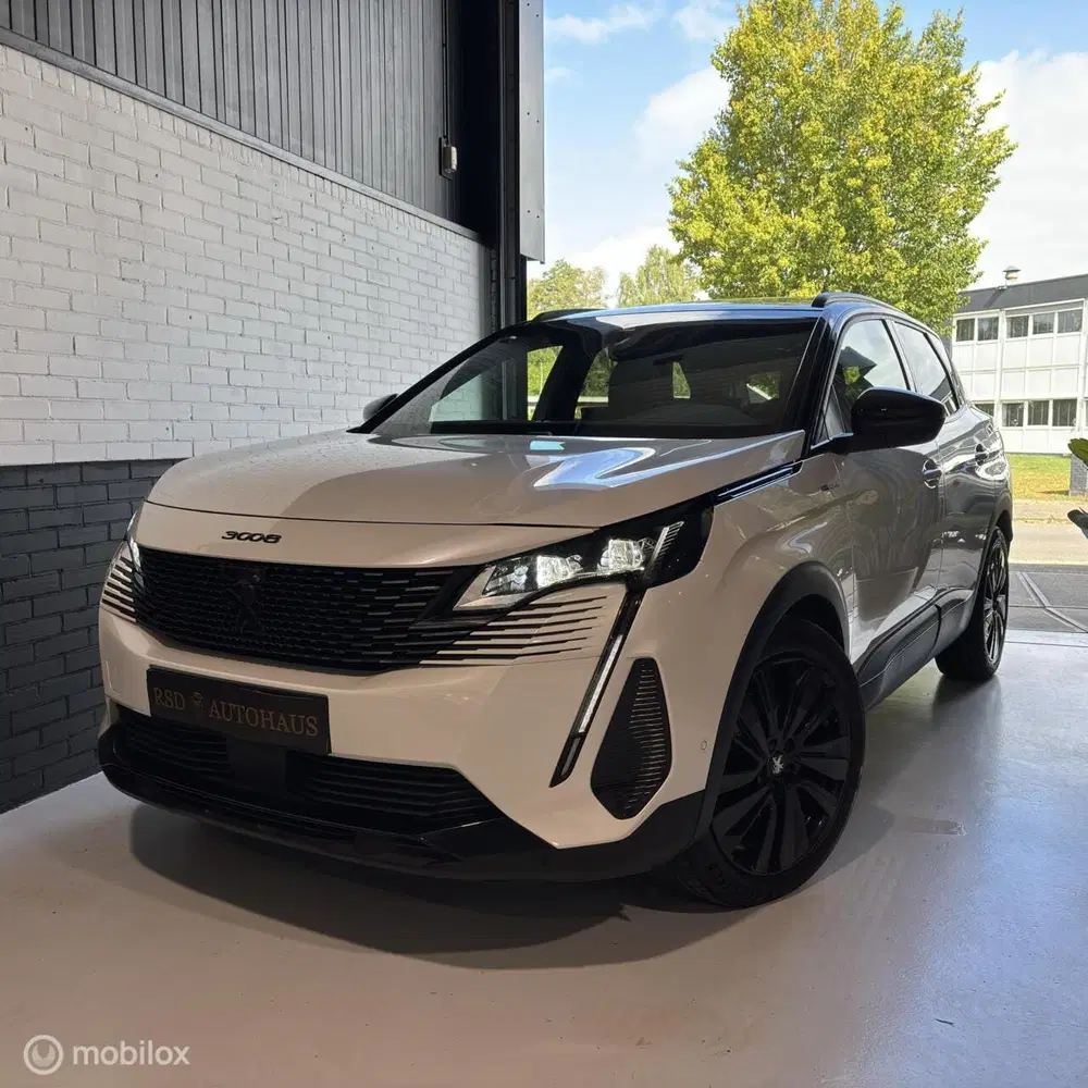 Peugeot 3008 1.6 HYbrid4 300 GT Panodak 19” leder Focal uit 2021, foto 3