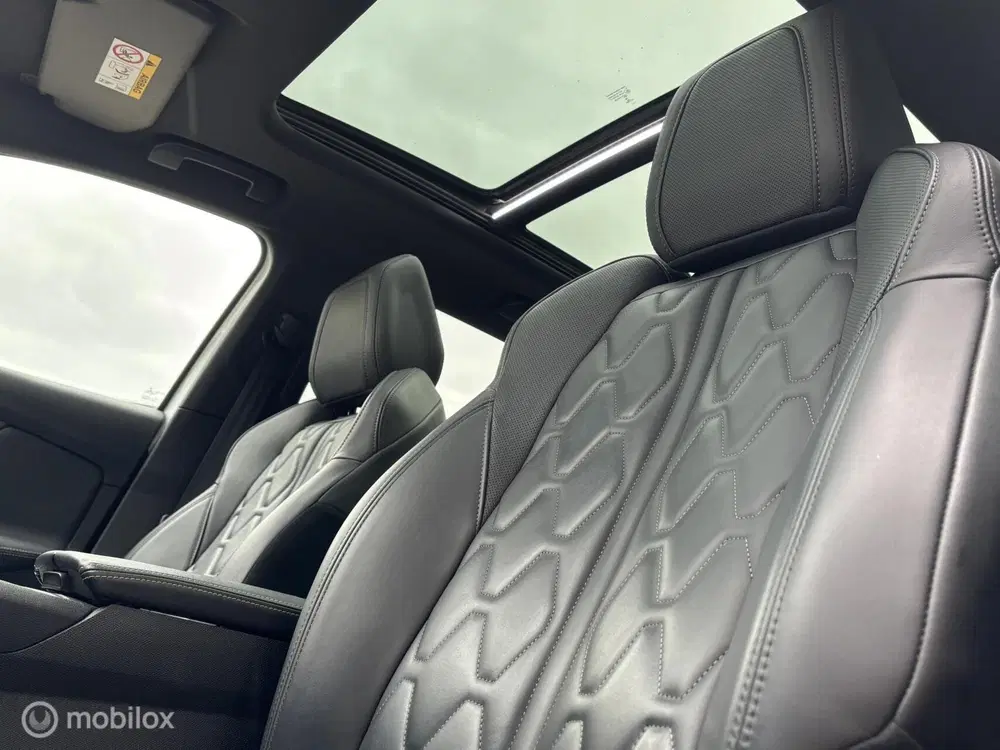 Peugeot 3008 1.6 HYbrid4 300 GT Panodak 19” leder Focal uit 2021, foto 9