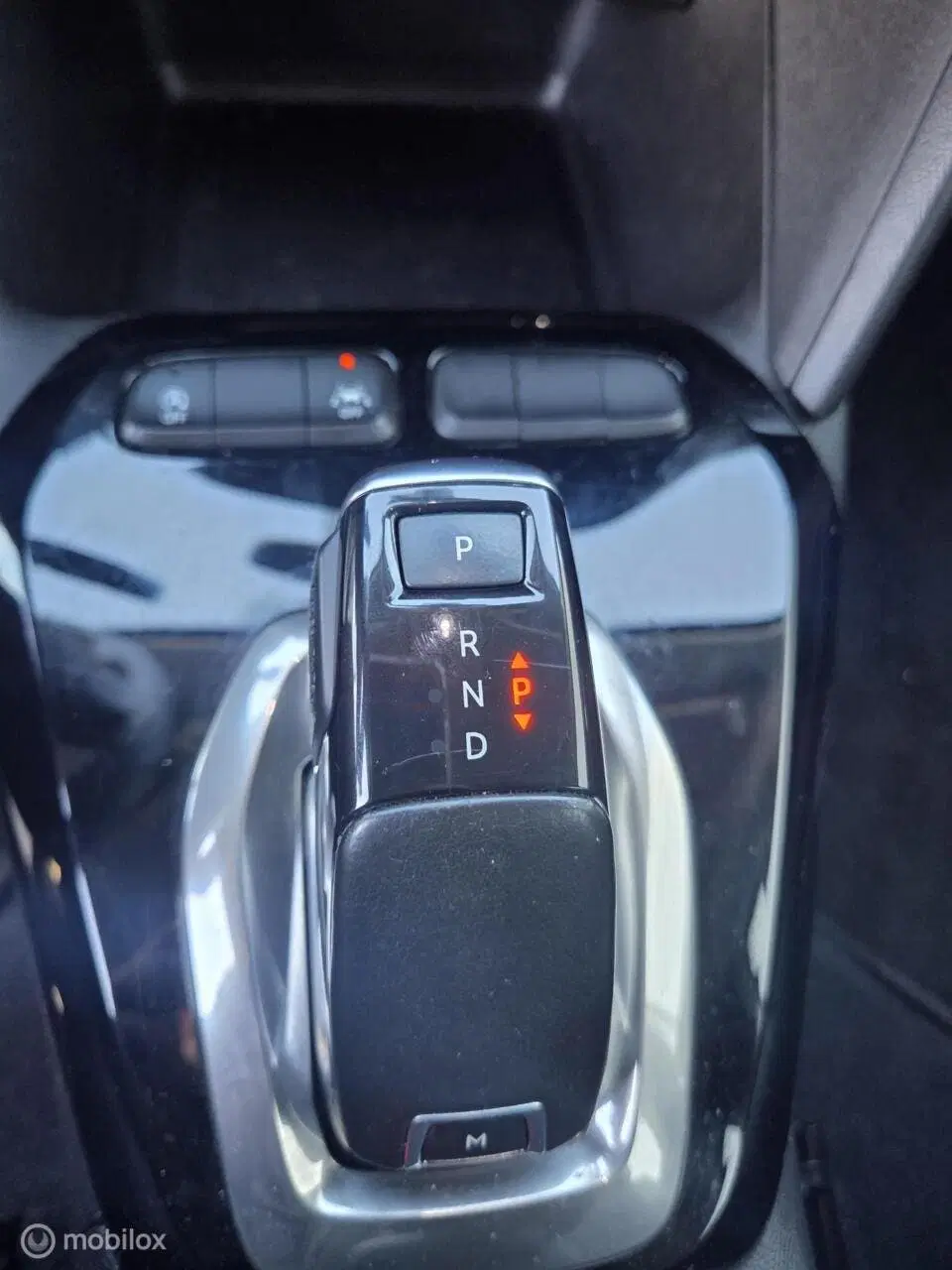 Opel Corsa 1.2 Edition uit 2020, foto 15