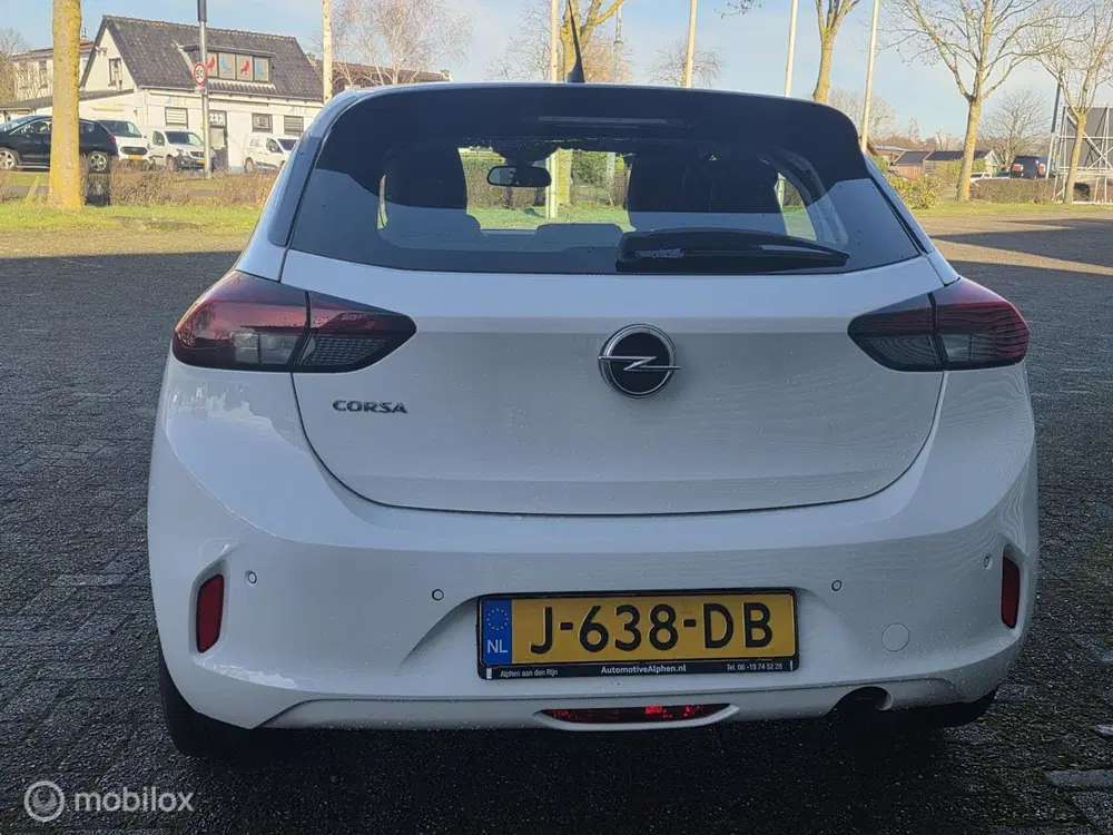 Opel Corsa 1.2 Edition uit 2020, foto 4
