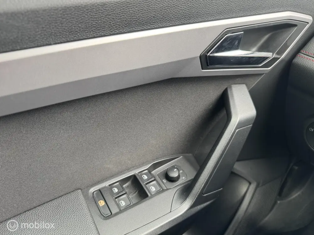 SEAT Arona 1.0 TSI Xcellence- Fabrieksgarantie- Stoelvw uit 2019, foto 11
