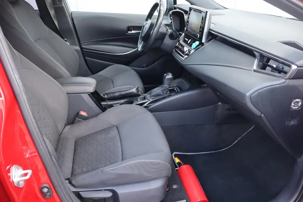Toyota Corolla 1.8 Hybrid Executive Navigatie uit 2019, foto 11