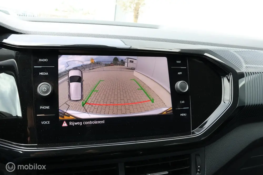 Volkswagen T-Cross 1.0 TSI Style I Camera I Trekhaak I Navig uit 2019, foto 10