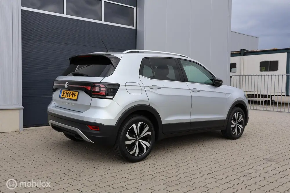 Volkswagen T-Cross 1.0 TSI Style I Camera I Trekhaak I Navig uit 2019, foto 4