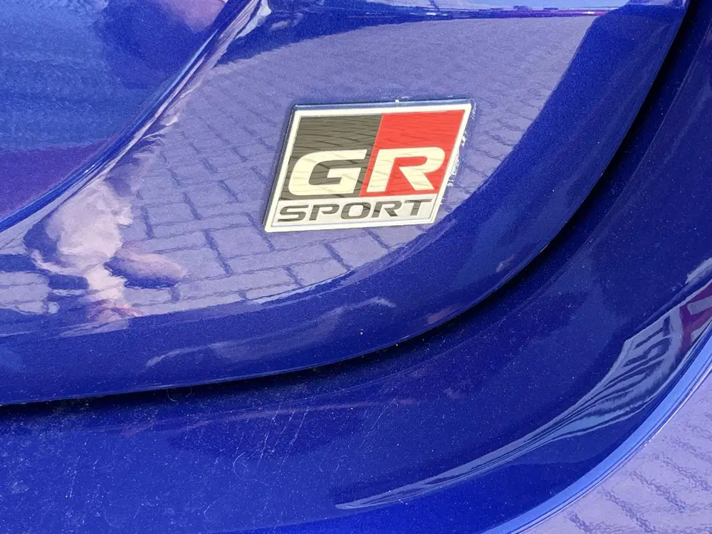 Toyota Yaris 1.5 Hybrid GR Sport uit 2024, foto 12