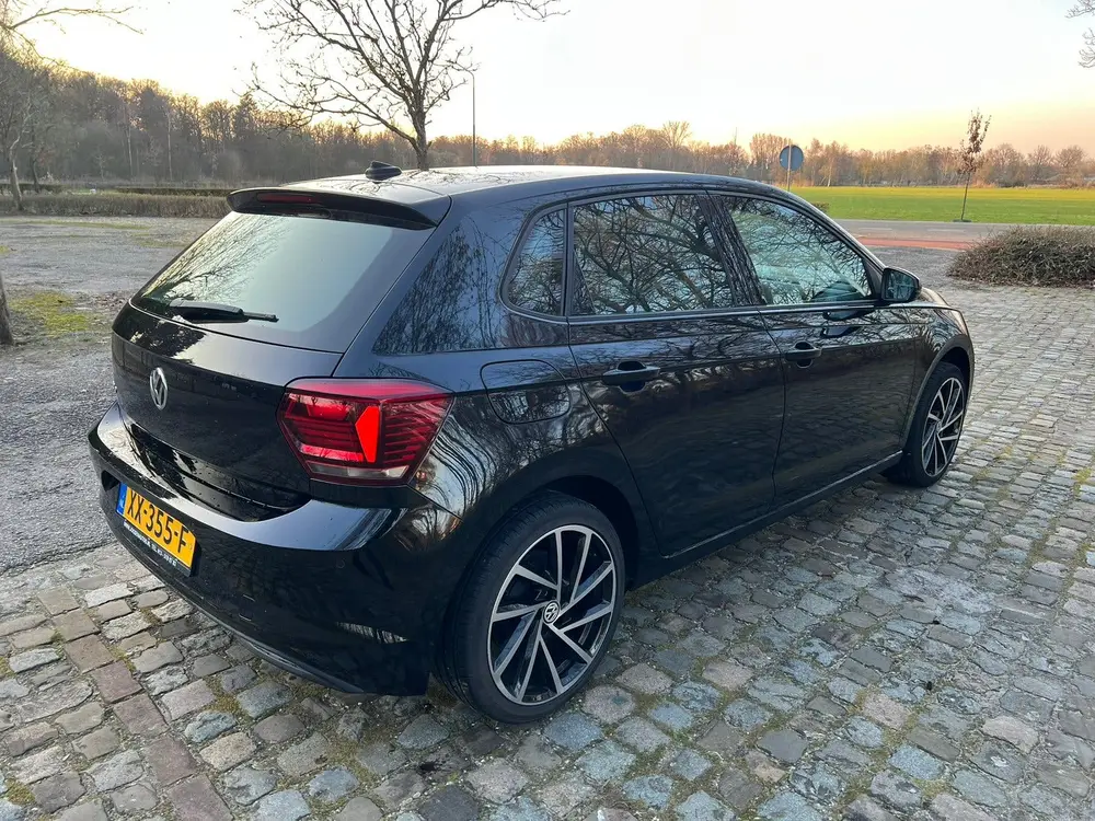 Volkswagen Polo 1.0 TSI 95pk 2019 Zwart uit 2019, foto 18
