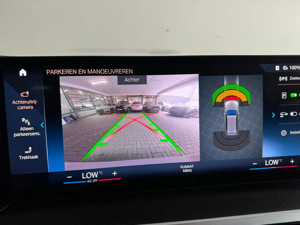 BMW 3-serie 330e Touring Pano uit 2023, foto 16