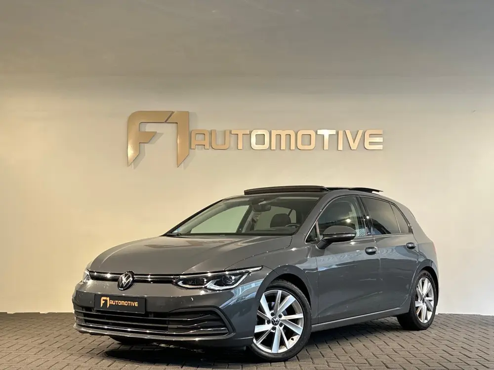 Volkswagen Golf 2.0 TDI R-Line Pano|Camera|Stoelverwarming|S uit 2022