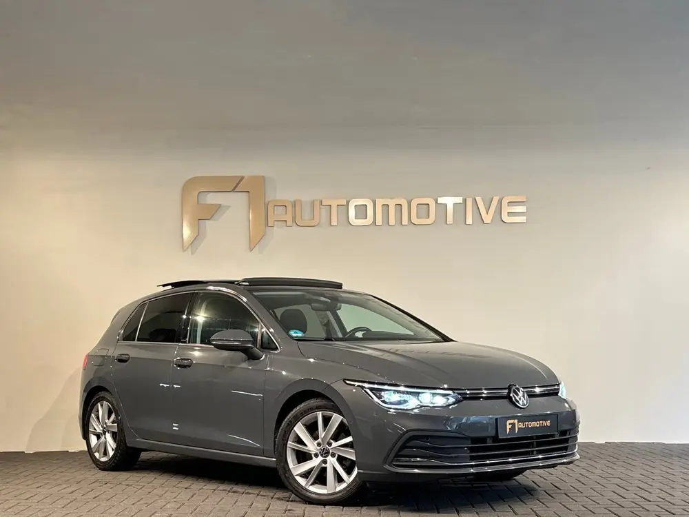 Volkswagen Golf 2.0 TDI R-Line Pano|Camera|Stoelverwarming|S uit 2022, foto 3