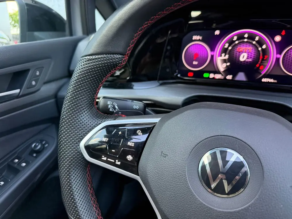 Volkswagen Golf 2.0 GTI Clubsport Matrix/H&K//Pano uit 2022, foto 10