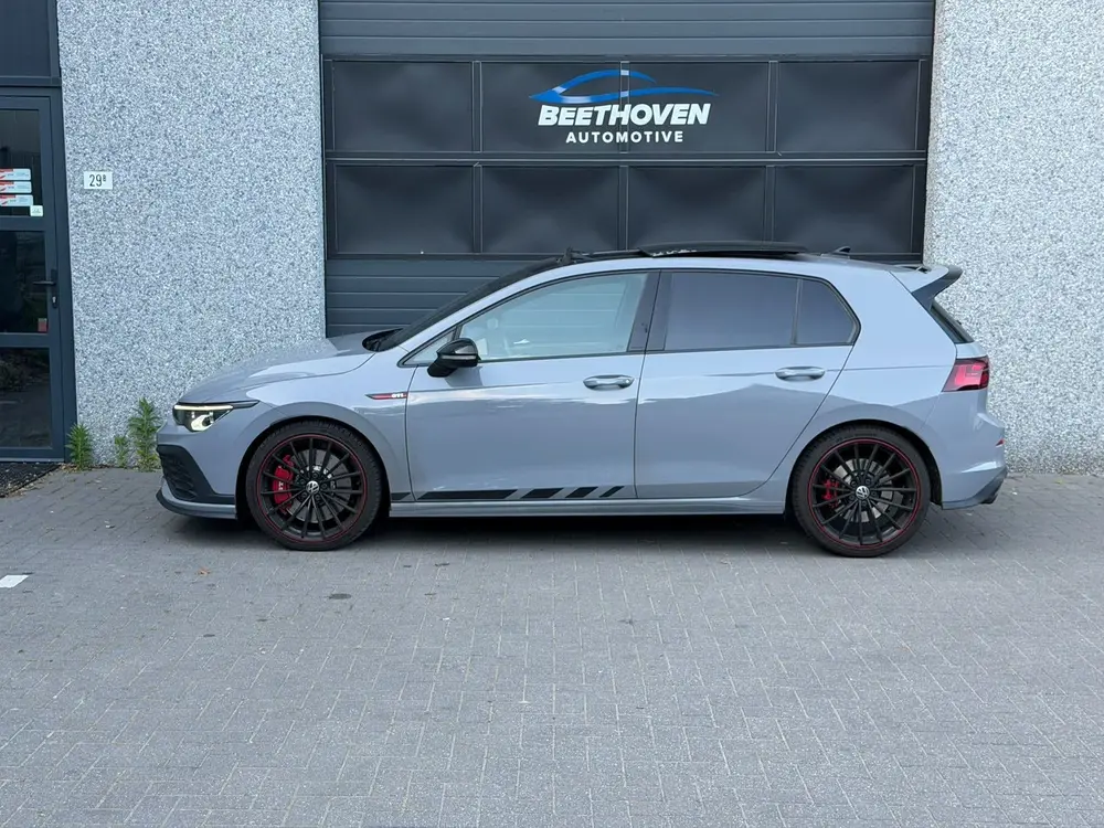 Volkswagen Golf 2.0 GTI Clubsport Matrix/H&K//Pano uit 2022, foto 2