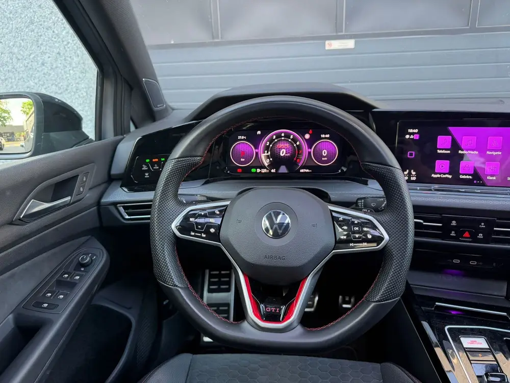 Volkswagen Golf 2.0 GTI Clubsport Matrix/H&K//Pano uit 2022, foto 9