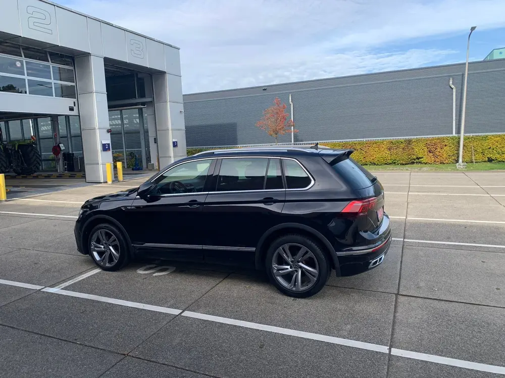 Volkswagen Tiguan 1.5 TSI ACT 150pk DSG 2021 Zwart uit 2021, foto 13