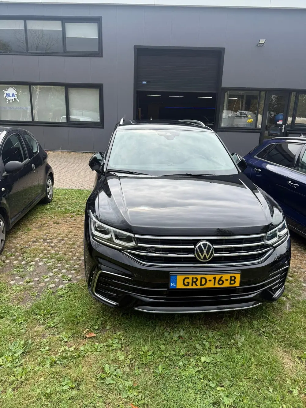 Volkswagen Tiguan 1.5 TSI ACT 150pk DSG 2021 Zwart uit 2021, foto 2