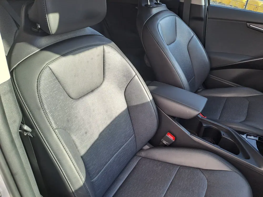 Kia Niro ExecutiveLine 64.8 kWh uit 2023, foto 8