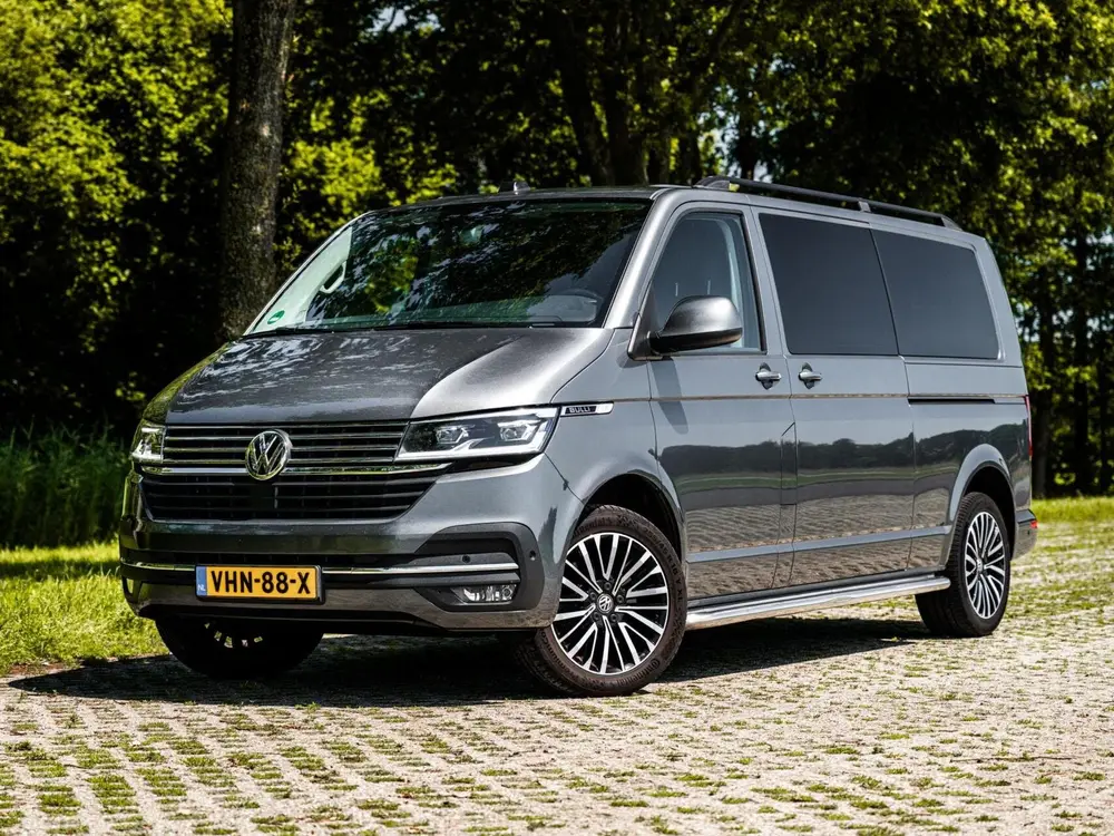Volkswagen Transporter VW Transporter T6.1 BULLI 2.0 TDI 199PK Au uit 2020