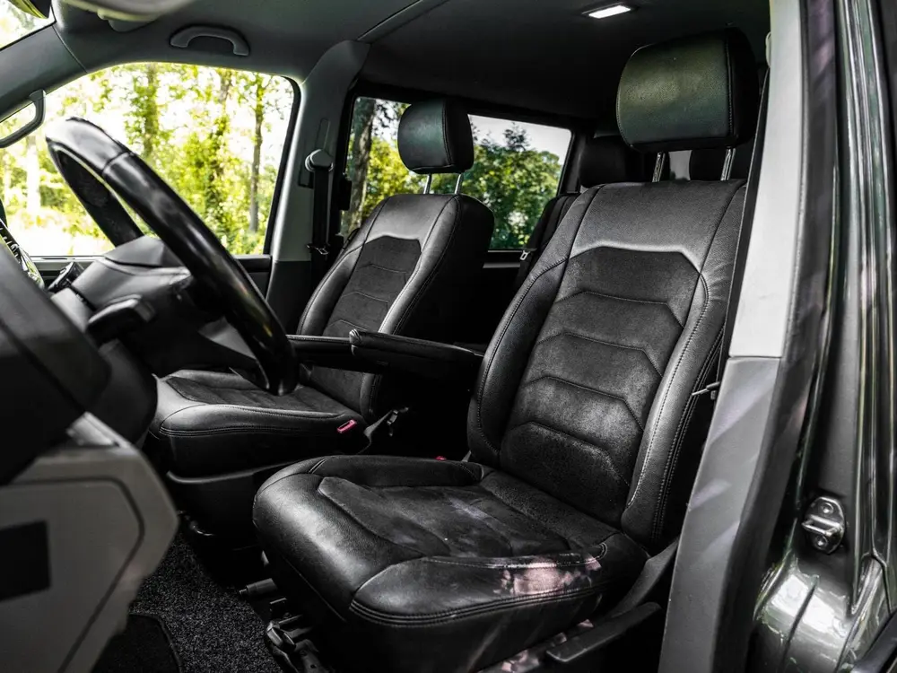 Volkswagen Transporter VW Transporter T6.1 BULLI 2.0 TDI 199PK Au uit 2020, foto 6