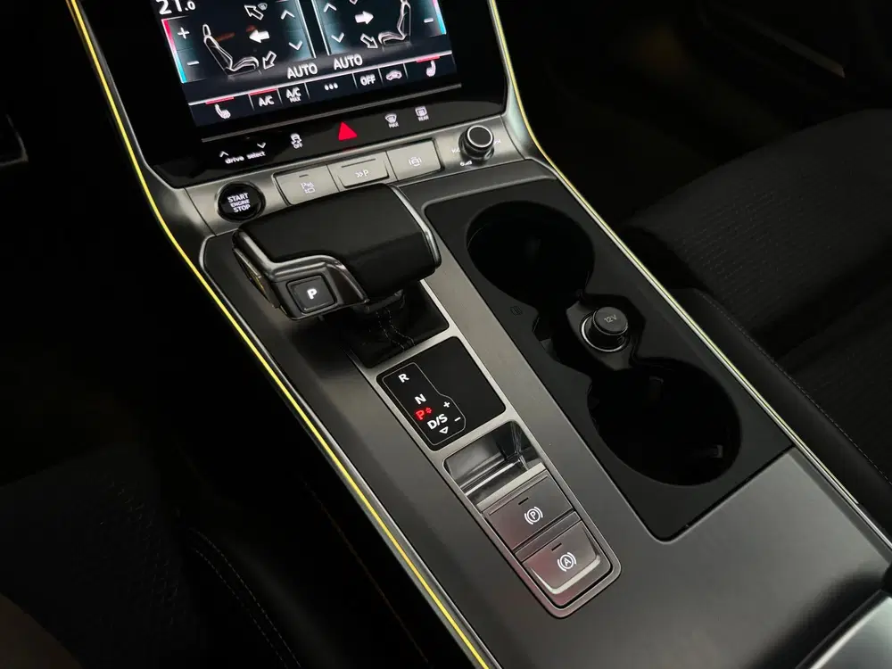 Audi A6 55 TFSI e quattro Pro Line S Competition P uit 2022, foto 13