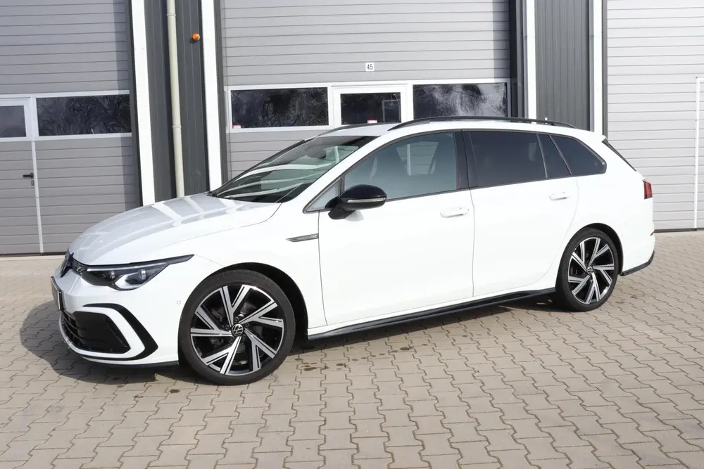 Volkswagen Golf Variant 1.5 eTSI R-Line H&K Blackstyle Trekh uit 2021, foto 3