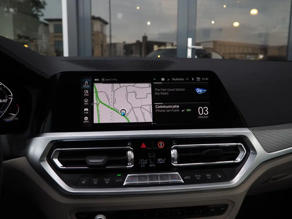 BMW 4-serie 420i High Exec uit 2022, foto 16