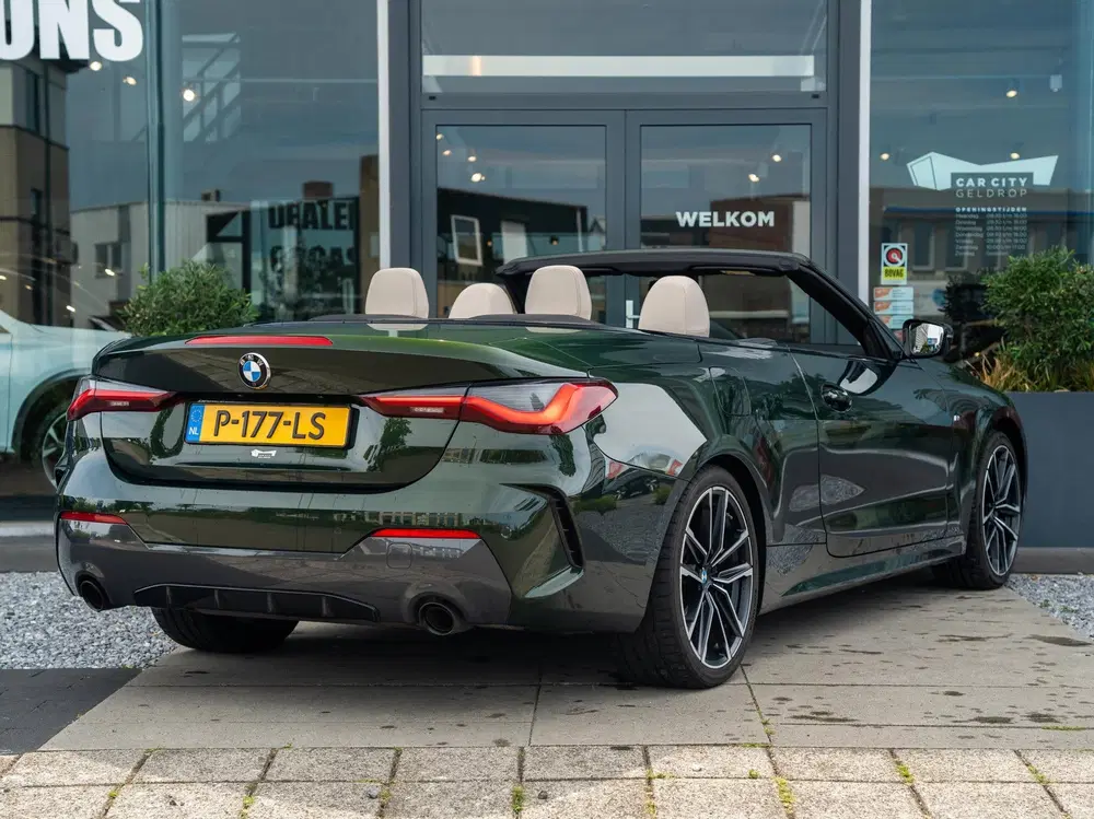 BMW 4-serie 420i High Exec uit 2022, foto 3