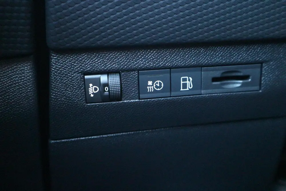 DS Automobiles DS 4 DS 4 E-Tense Bastille AUTOMAAT PLUG-IN HYB uit 2023, foto 18