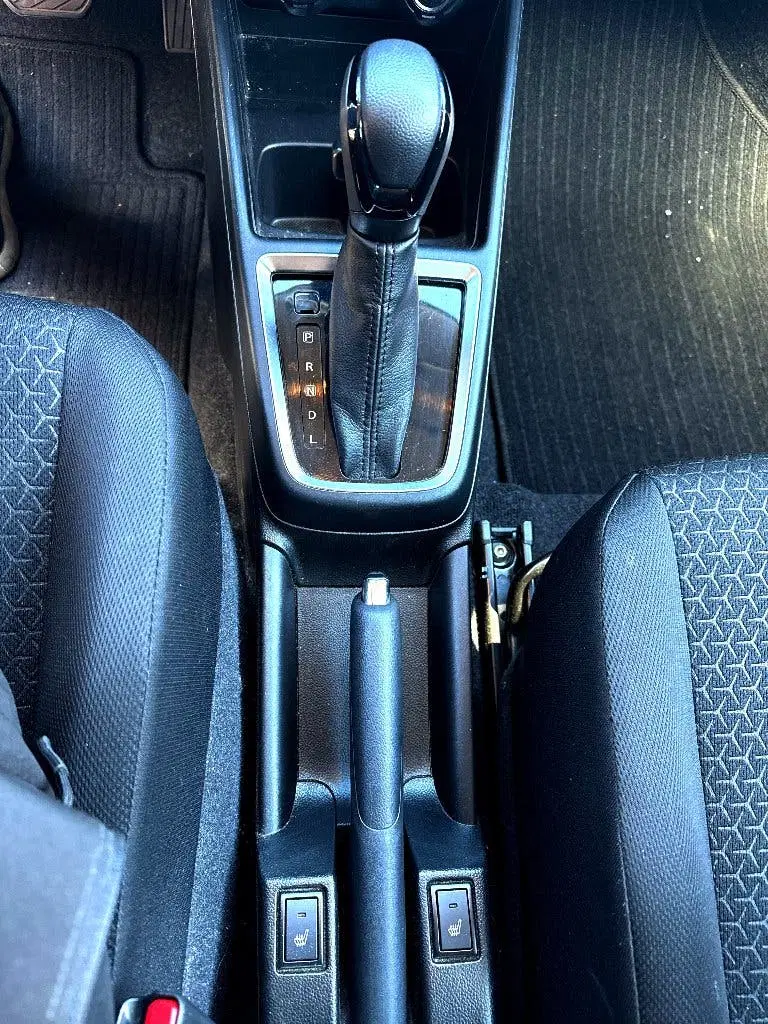 Suzuki Swift 1.2 AUTOM Smart Hybride Comfort uit 2024, foto 12