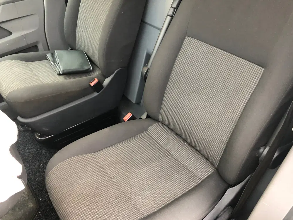 Volkswagen Transporter 6.1 2.0 TDI Airco Navi 110pk L2 2023 uit 2023, foto 16