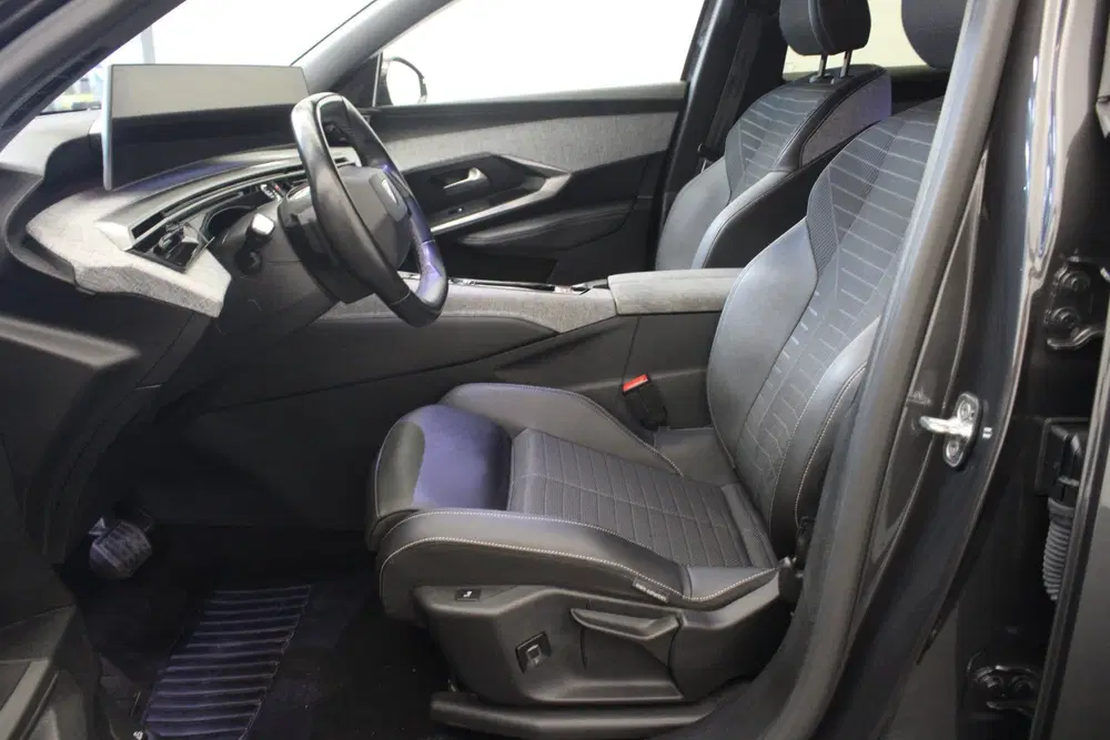 Peugeot 3008 1.2 Hybrid 136 Allure uit 2024, foto 11