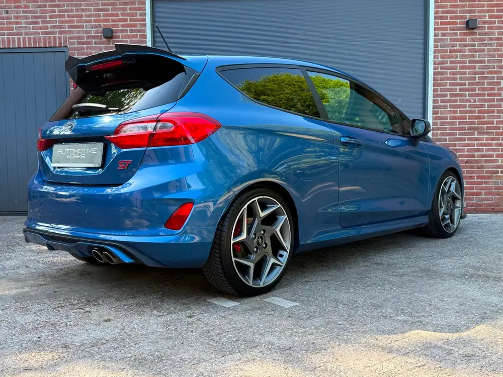 Ford Fiesta 1.5 EcoBoost ST | Apple CarPlay l B&O l Keyless uit 2019, foto 2