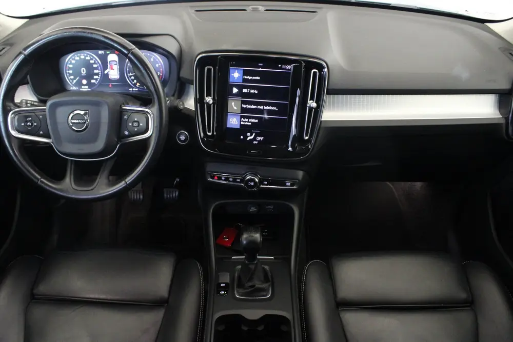Volvo XC40 1.5 T3 Momentum Pro (bj 2019) uit 2019, foto 11