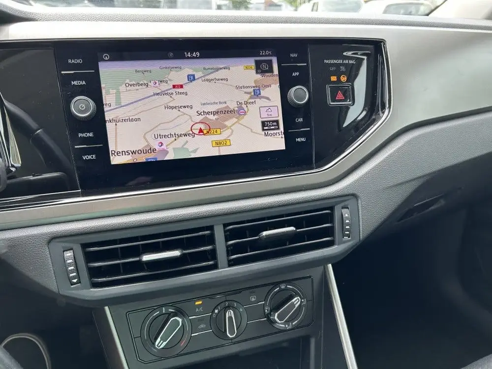 Volkswagen Polo 1.0 TSI AUTOMAAT NAVI ZWART (bj 2020) uit 2020, foto 13