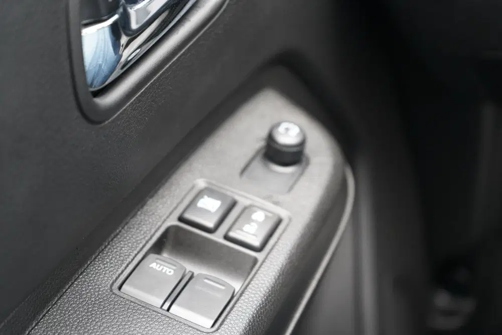 Suzuki Ignis 1.2 Smart Hybrid Select Automata uit 2024, foto 10