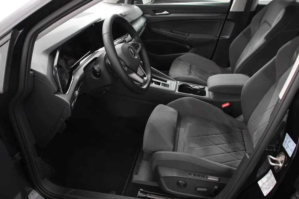 Volkswagen Golf Variant 1.5 eTSI 150pk DSG Style Navigatie A uit 2021, foto 10