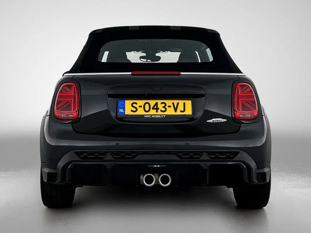 Mini Cabrio 2.0 John Cooper Works JCW Pack uit 2023, foto 3