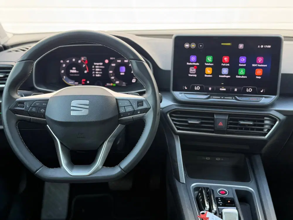 SEAT Leon uit 2024, foto 13