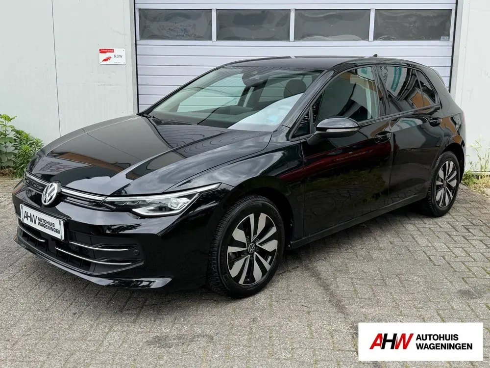 Volkswagen Golf 8.5 / 1.5eTSI / DSG-7 / 2025 / GOAL EDITION/ uit 2025