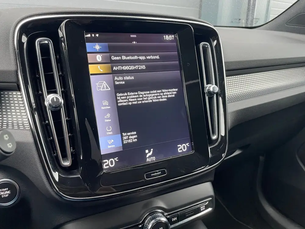 Volvo XC40 1.5 T3 R-Design PANO CAMERA LED KEYLESS uit 2019, foto 16