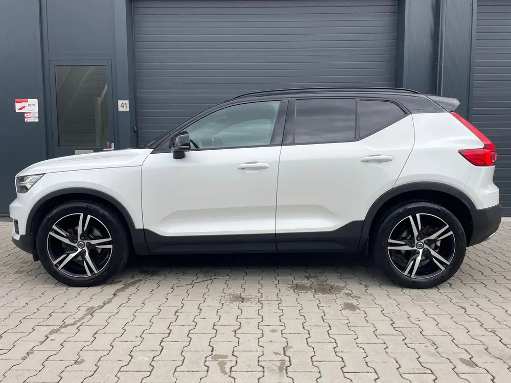Volvo XC40 1.5 T3 R-Design PANO CAMERA LED KEYLESS uit 2019, foto 8