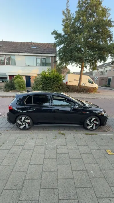 Volkswagen Golf 2.0 TSI 245pk 7-DSG 2020 Zwart uit 2020