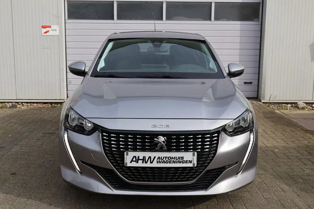 Peugeot 208 uit 2020, foto 5