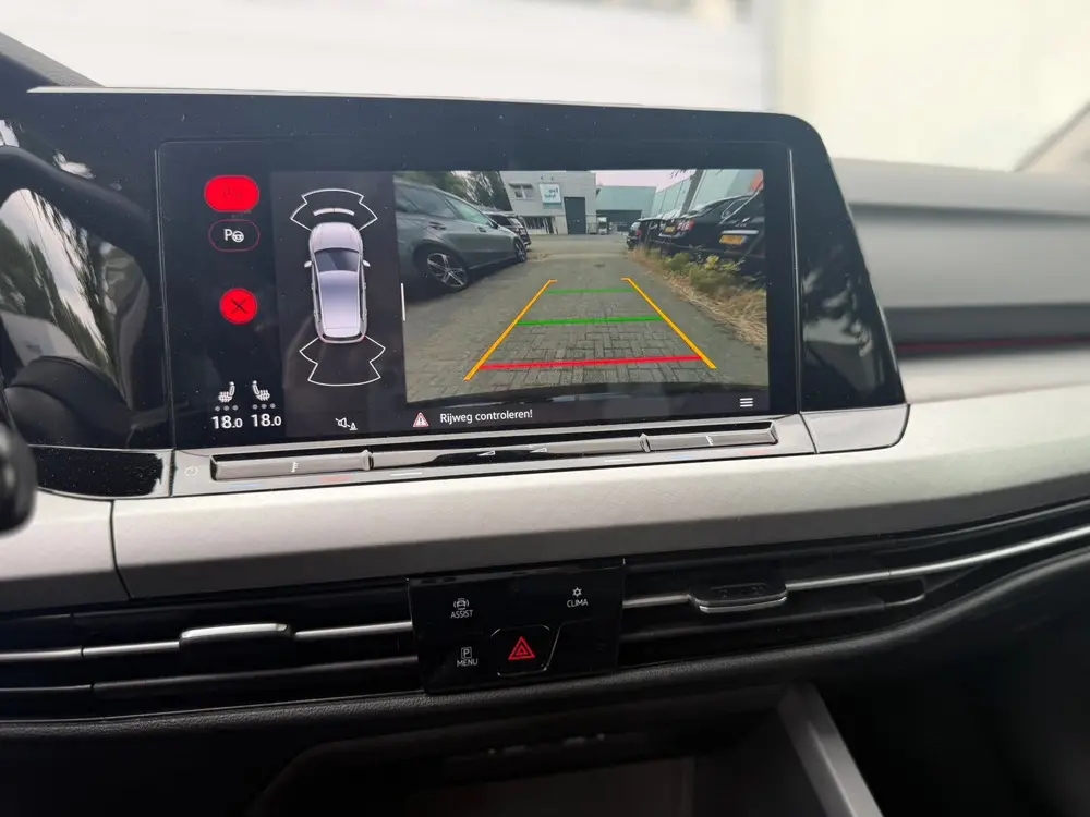 Volkswagen Golf 8 / 1.5eTSI / 7-DSG / 2023 / Automaat / uit 2023, foto 13