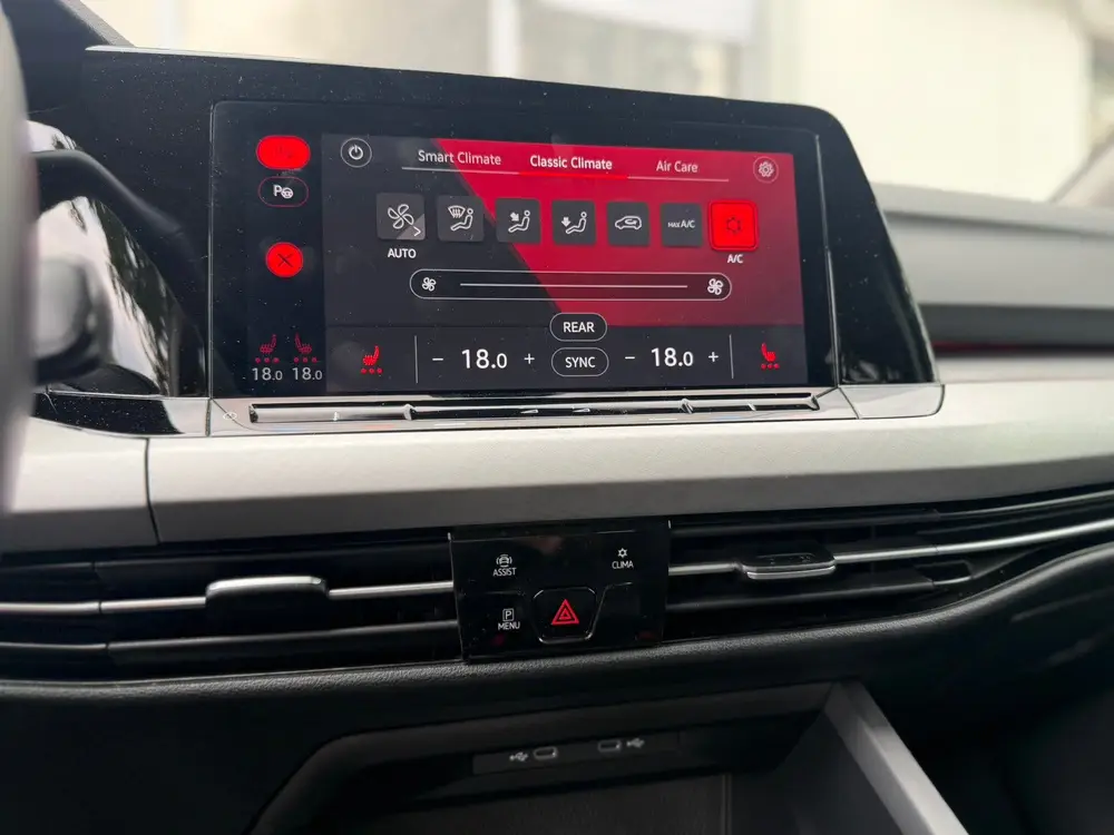 Volkswagen Golf 8 / 1.5eTSI / 7-DSG / 2023 / Automaat / uit 2023, foto 14