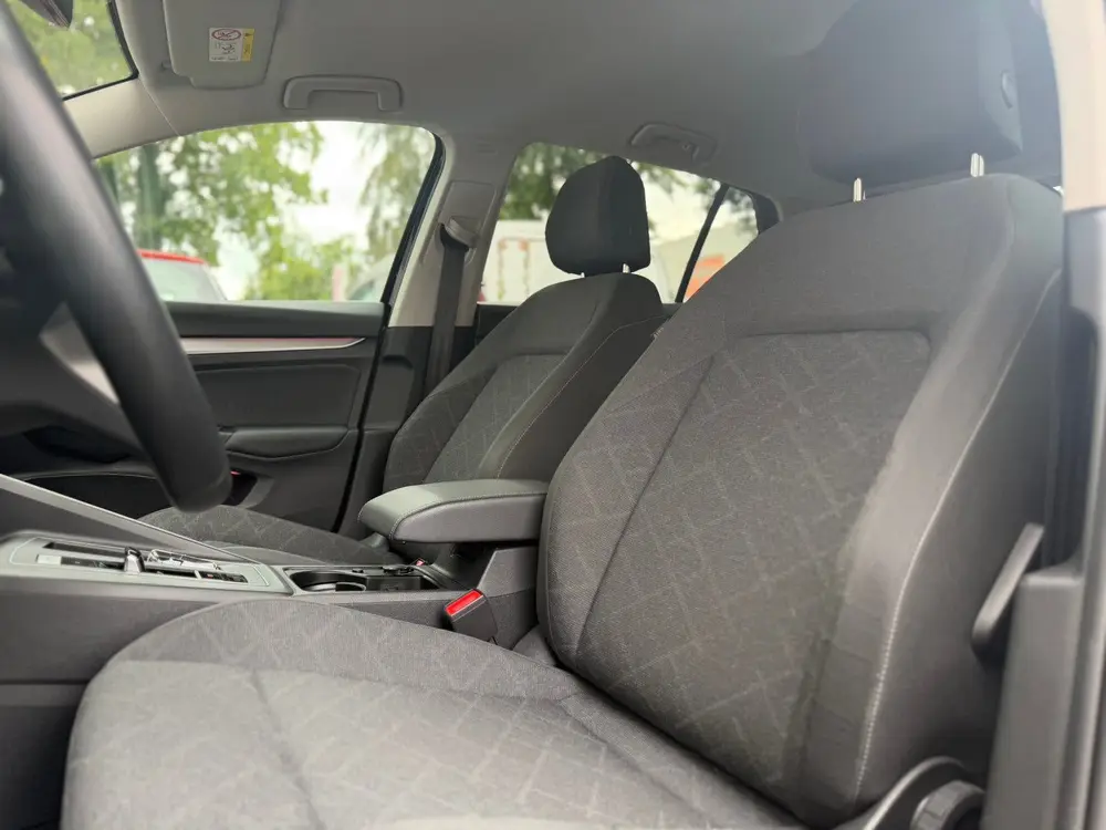 Volkswagen Golf 8 / 1.5eTSI / 7-DSG / 2023 / Automaat / uit 2023, foto 20