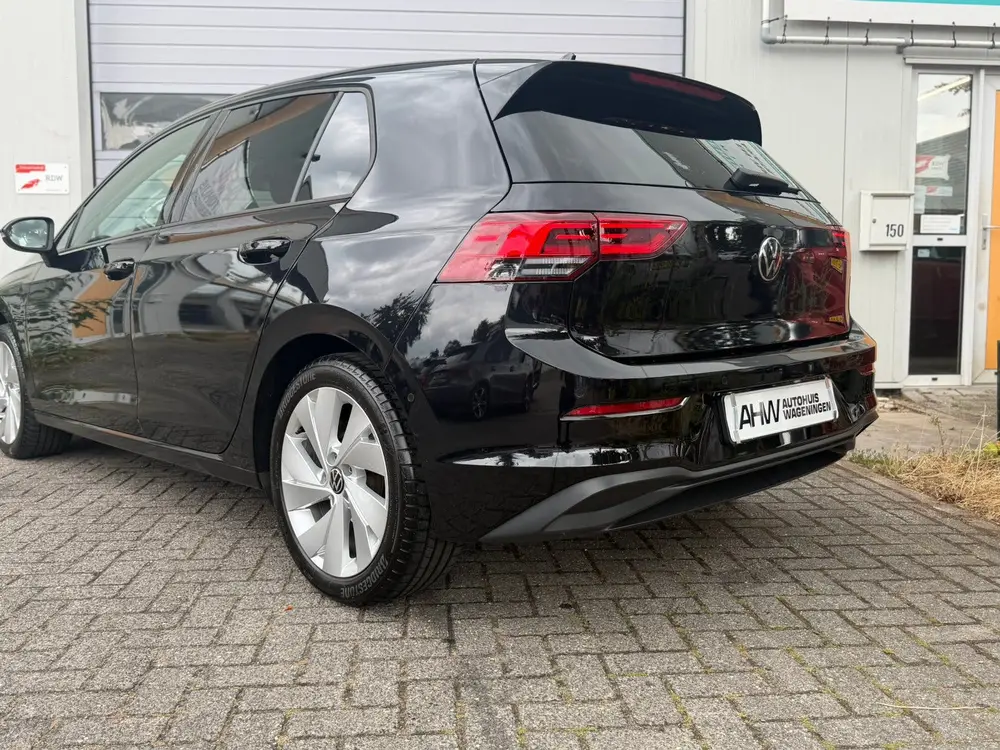Volkswagen Golf 8 / 1.5eTSI / 7-DSG / 2023 / Automaat / uit 2023, foto 7