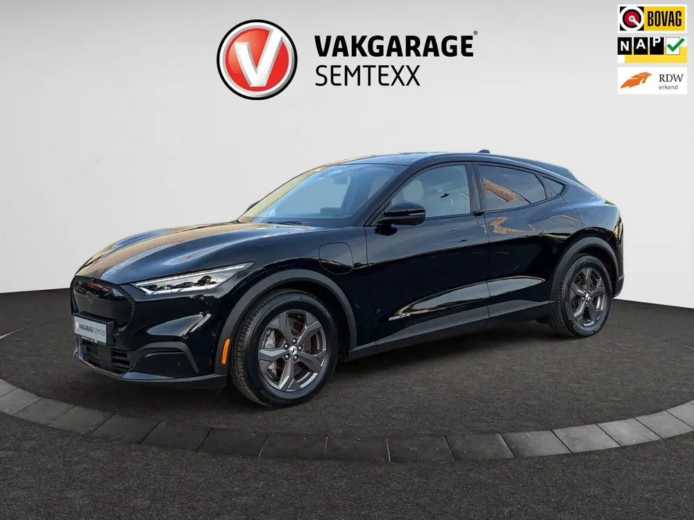 Ford Mustang Mach-E RWD 75 kWh uit 2021