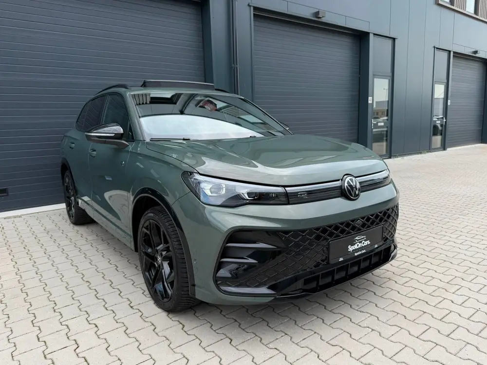 Volkswagen Tiguan 1.5 eTSI R-Line PANO H/K 360 CAMERA HUD uit 2025, foto 12