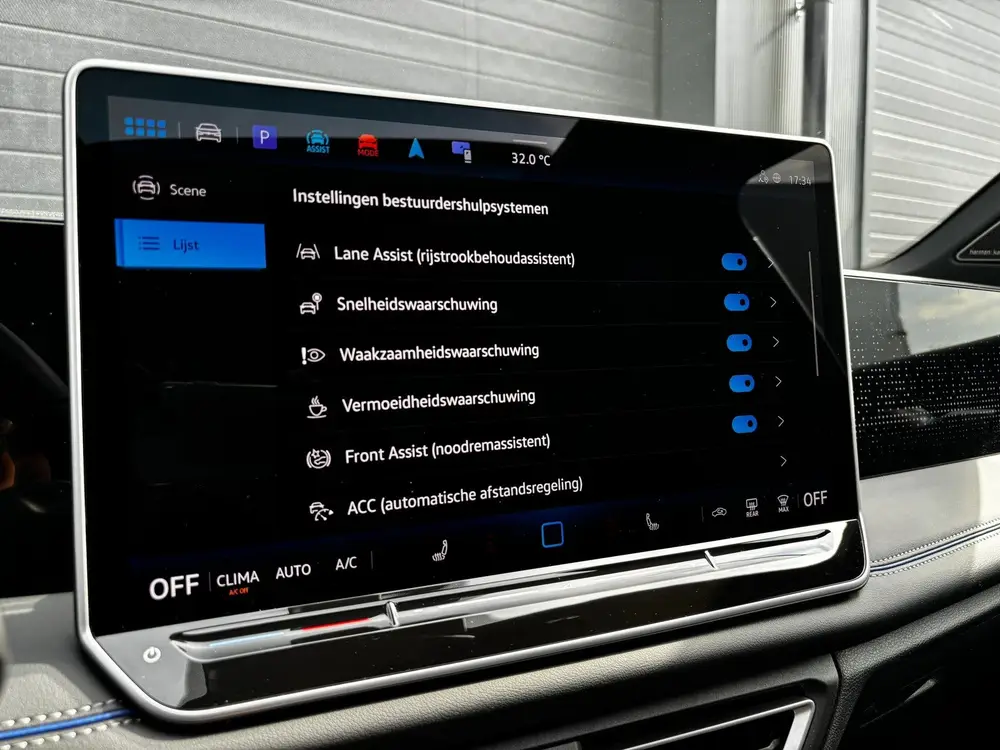 Volkswagen Tiguan 1.5 eTSI R-Line PANO H/K 360 CAMERA HUD uit 2025, foto 18